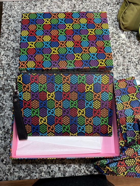 Gucci Handbags - Gucci Multicolor GG Supreme Wristlet Pouch